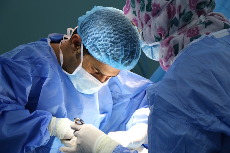 Cirurgia da coluna minimamente invasiva
